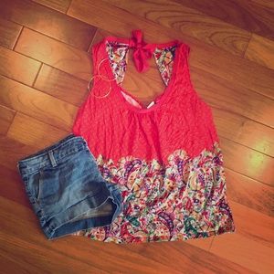 Anthropologie (Akemi + Kin) floral tank top